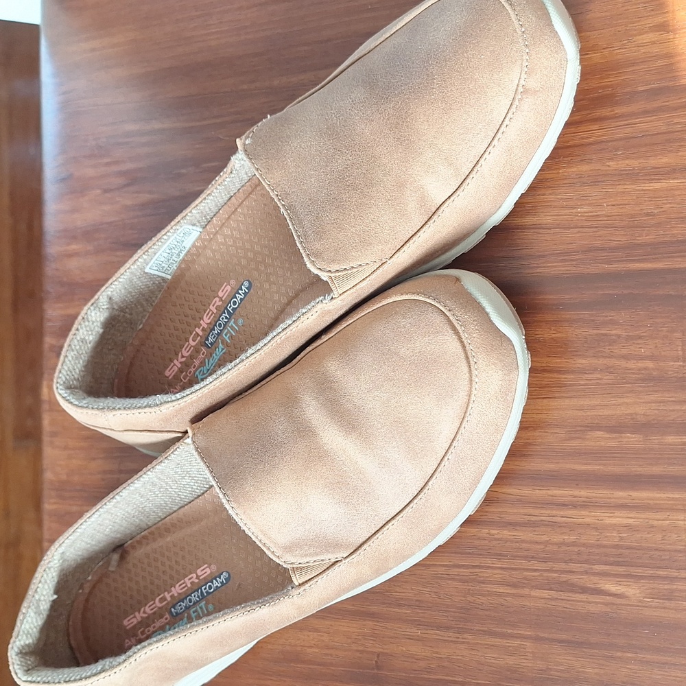 Skechers Loafers Slip On, memory foam, Chestnut Brown Size 10